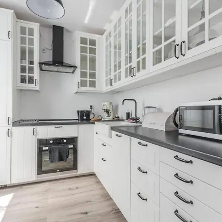 Close-golden - Cozy - Great Location&kollotaja