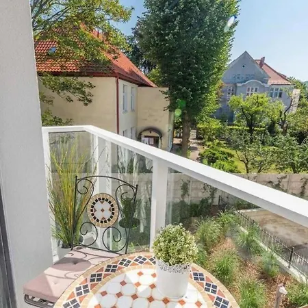 Golden - Cozy - Great Location&kollotaja *