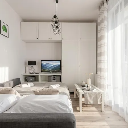 Golden - Cozy - Great Location&kollotaja